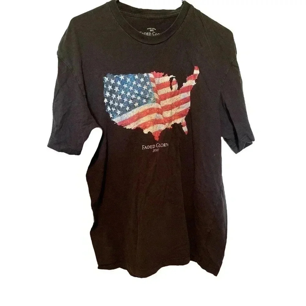 FADED GLORY SIZE XL (46-48) BLACK TEE WITH AMERICAN FLAG 2010